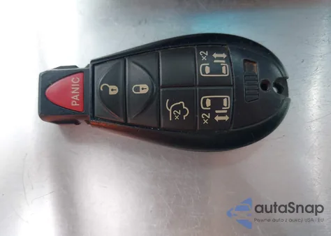 2016 Chrysler Town & Country Touring from USA, damaged, VIN 2C4RC1BG1GR165473